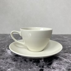 画像1: ☆SALE品☆　 □白磁□NB ティー・コーヒーカップ＆ソーサー (クリーム） |  　テーブルウェア　　SL-H01 (1)