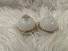画像3: 特価□白磁□小物入れ　球タイプ(カラー)  　＊アウトレット品　｜　インスタグラム (3)