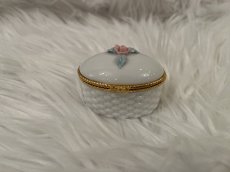 画像1: 特価□白磁□小物入れ　横長タイプ(カラー)  　＊アウトレット品　｜　インスタグラム (1)